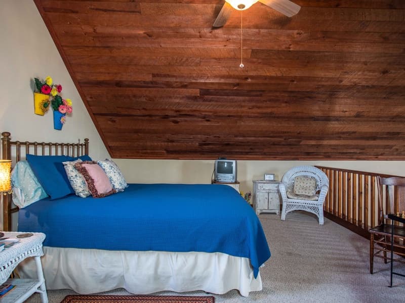 Honey Creek - Image 17