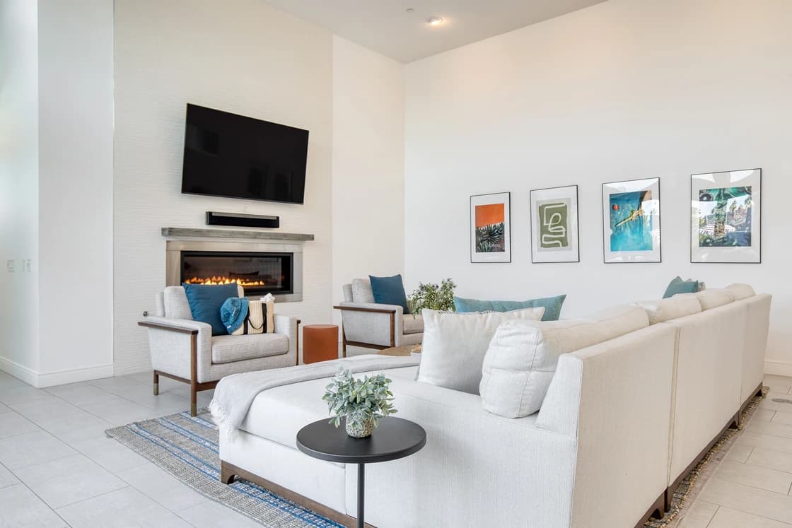 Polo Villa Halo - Image 43