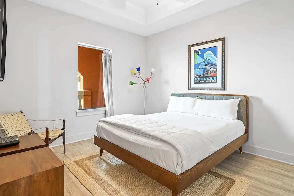 Salt and Shore Escape - Image 12