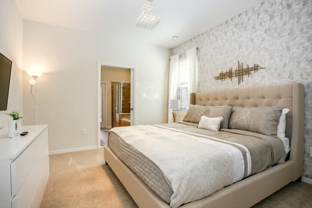 Saltwater Serenity - Image 20