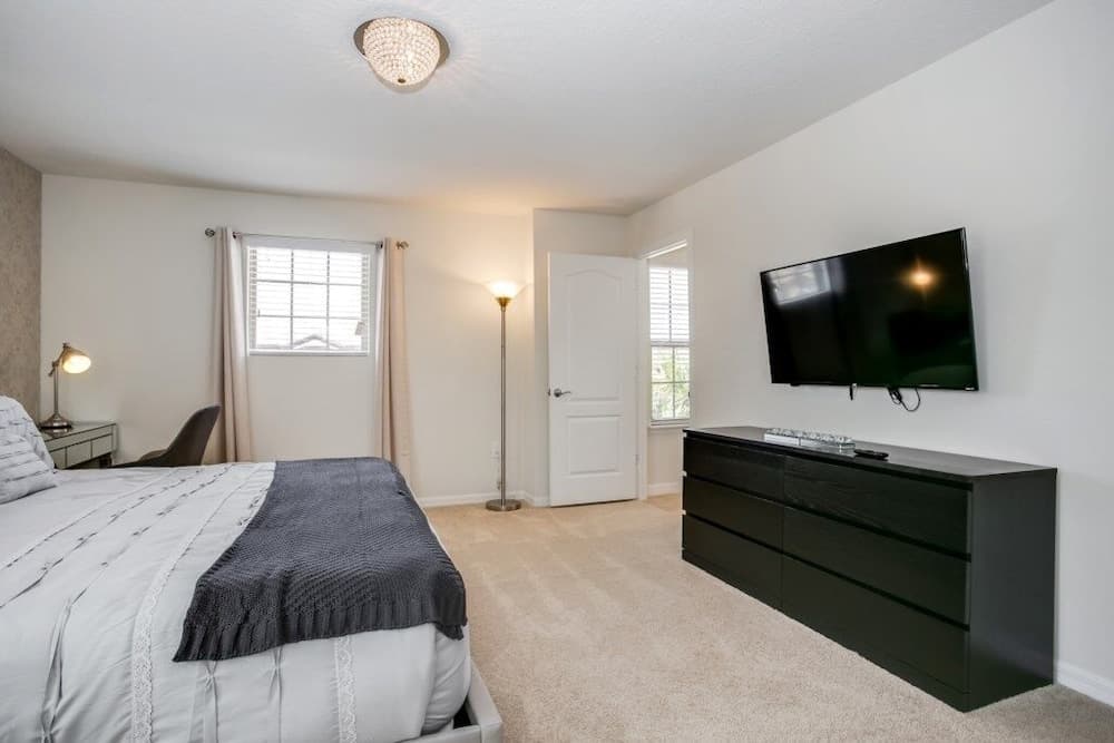 Saltwater Serenity - Image 23