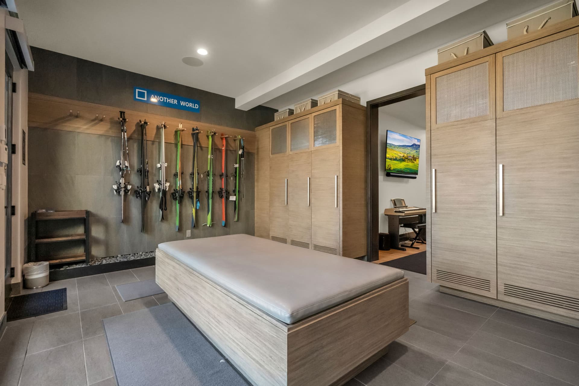 Sanctuary Chalet - Image 52