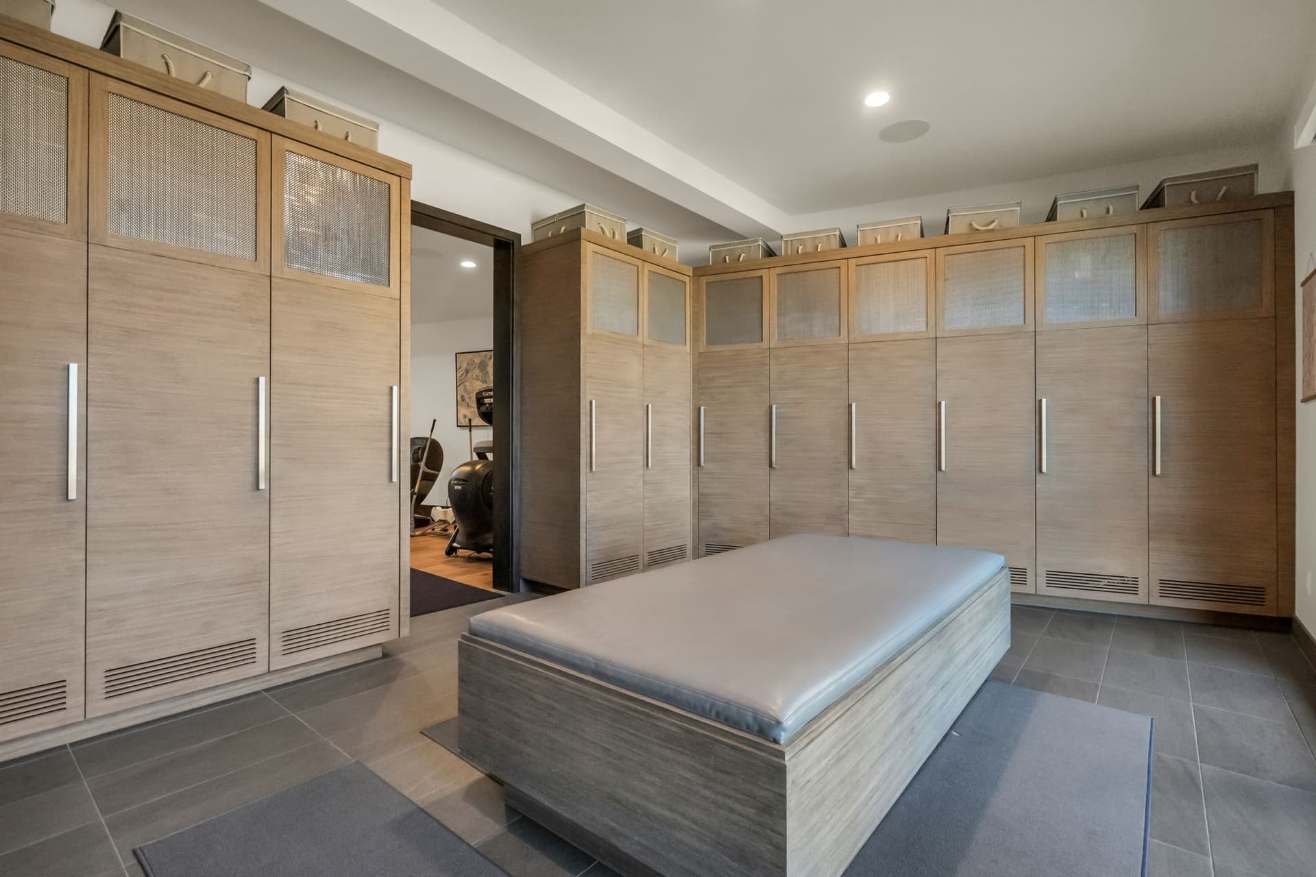 Sanctuary Chalet - Image 53