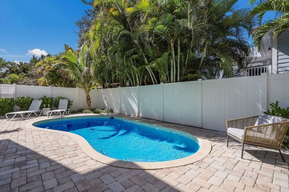 Sand N Sea - Image 2