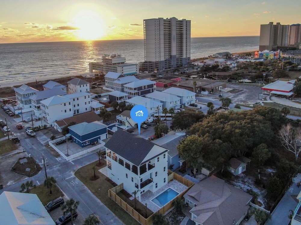 Sandee Feet Retreat - Image 3