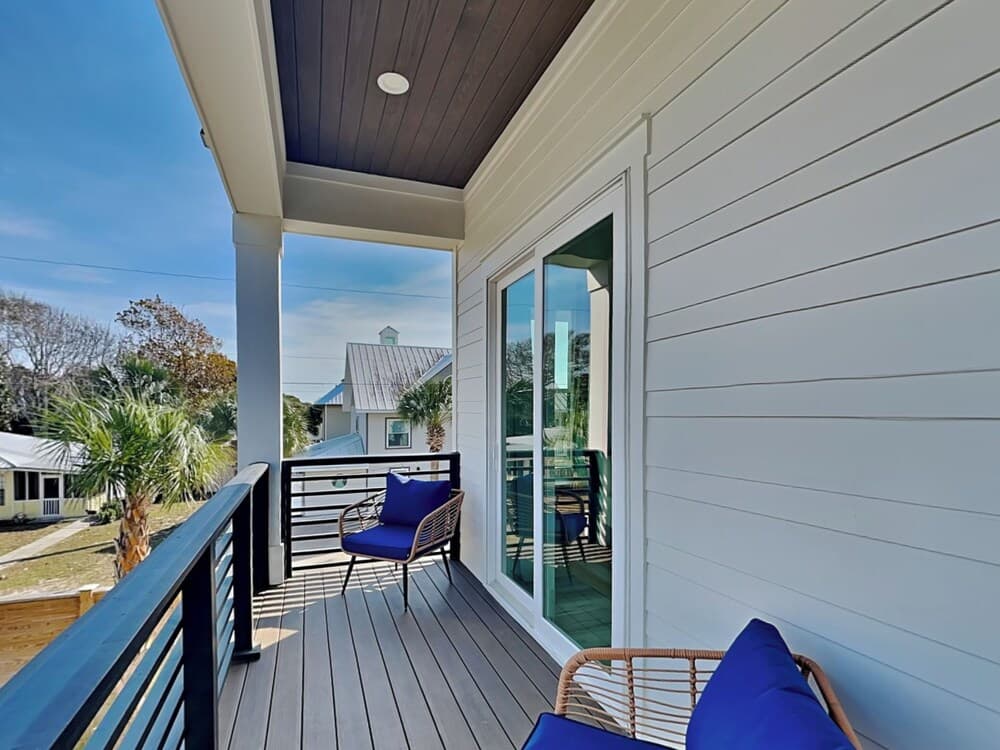 Sandee Feet Retreat - Image 36