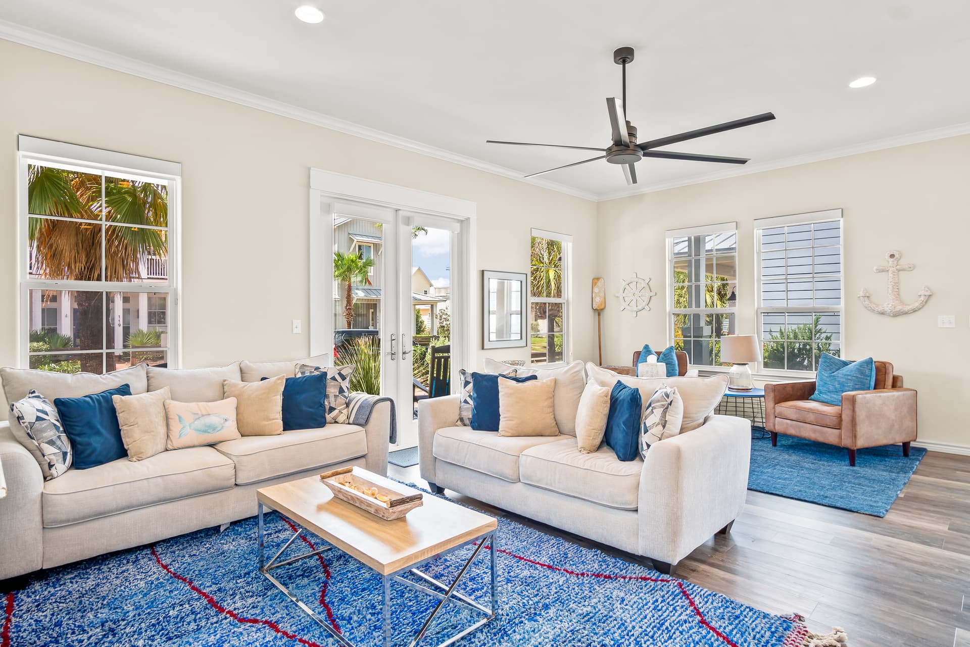 Sandy Banks - Image 4