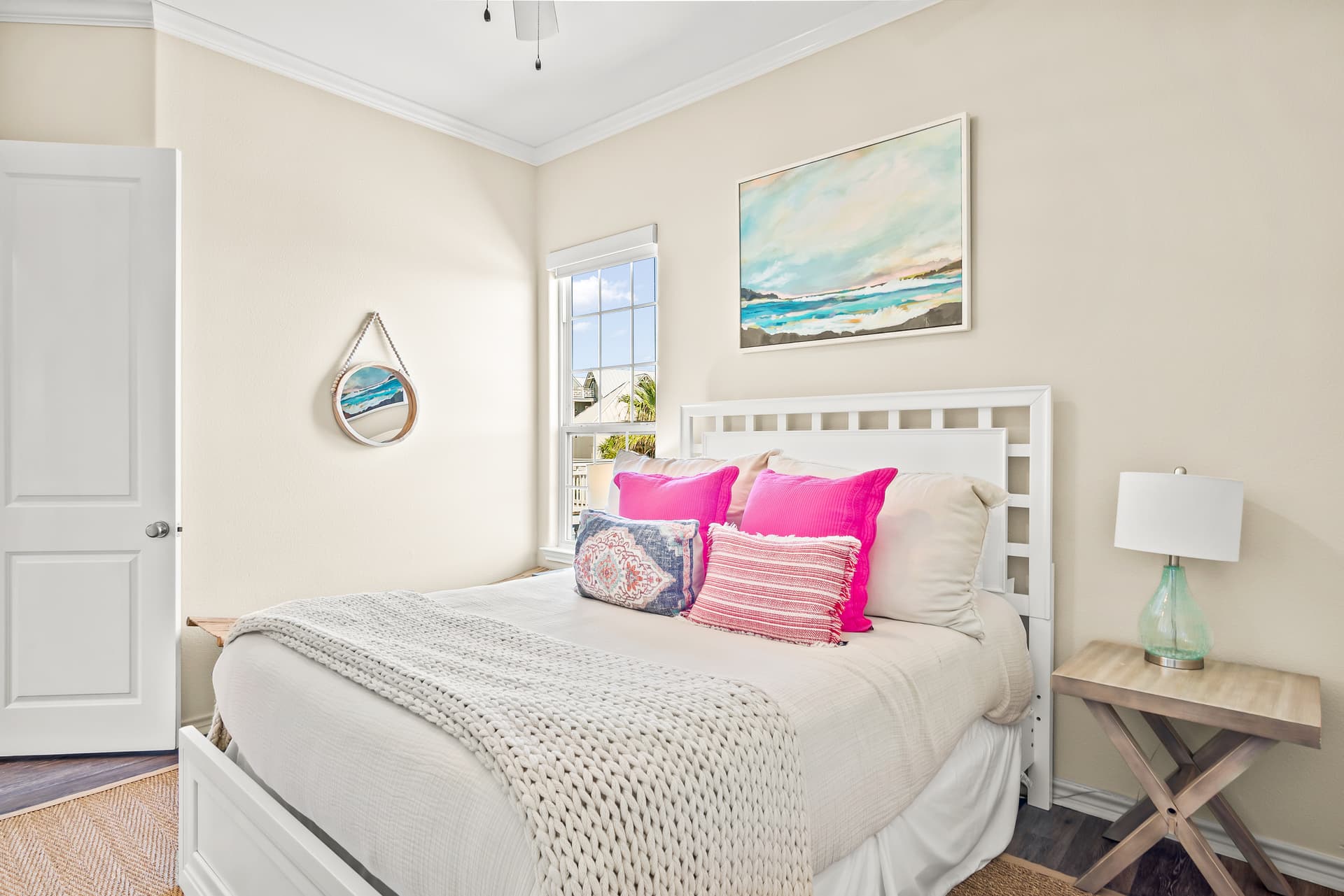 Sandy Banks - Image 11