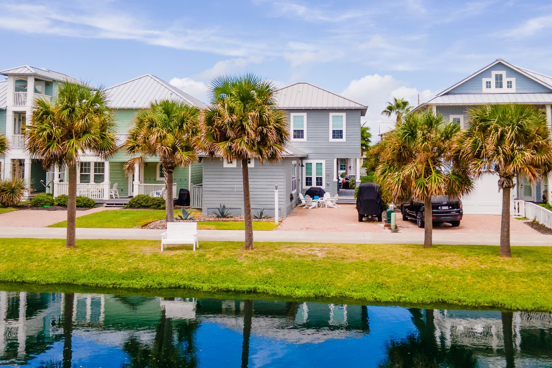 Sandy Banks - Image 2