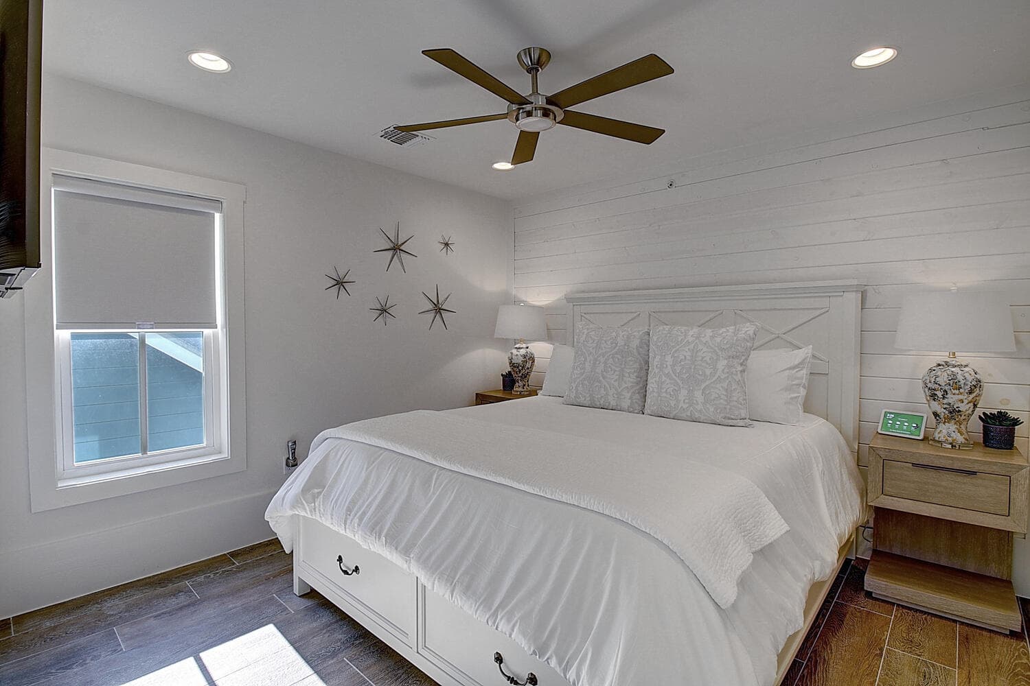 Sandy Bottoms Beach House - Image 28