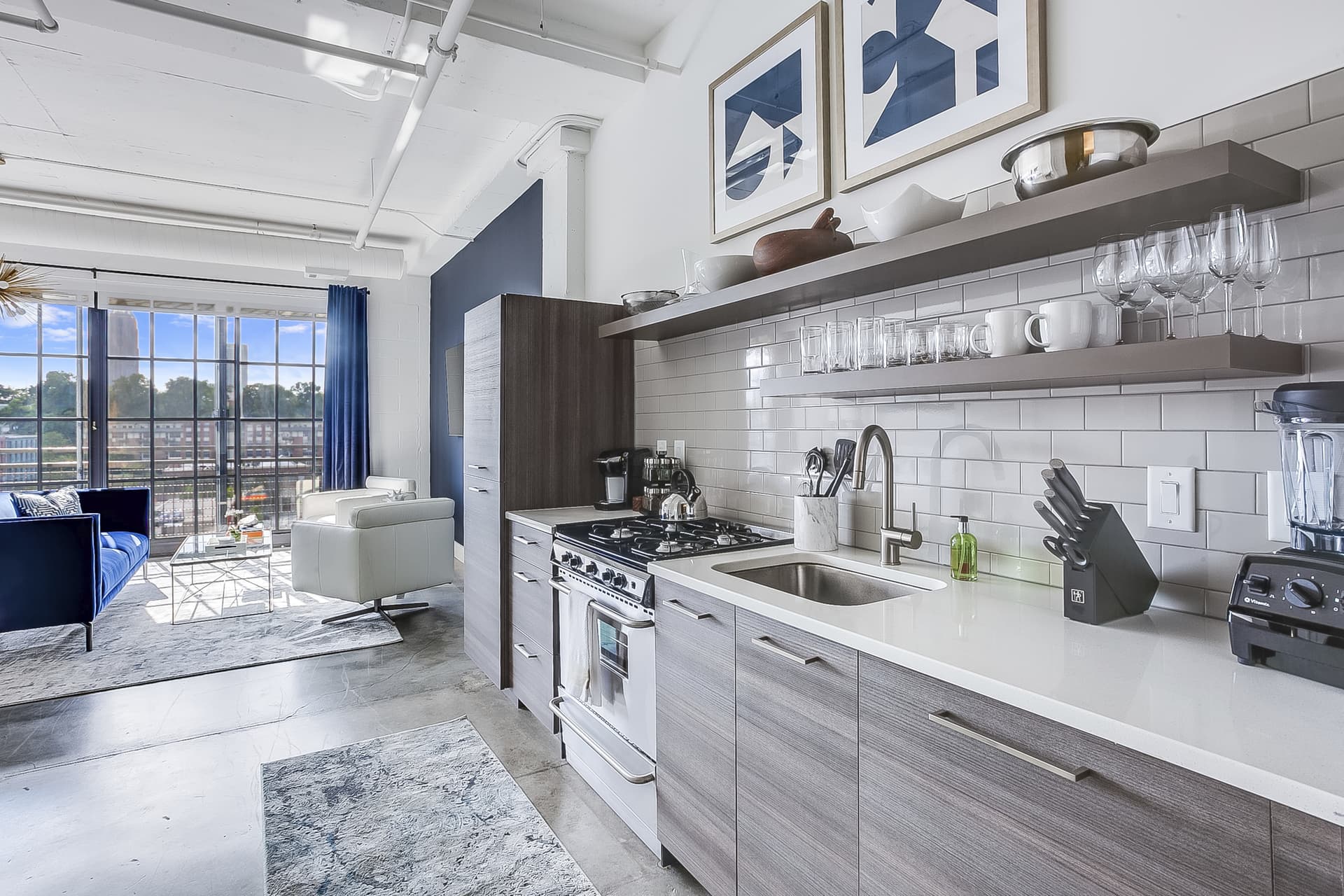 Sapphire Studio - Image 7