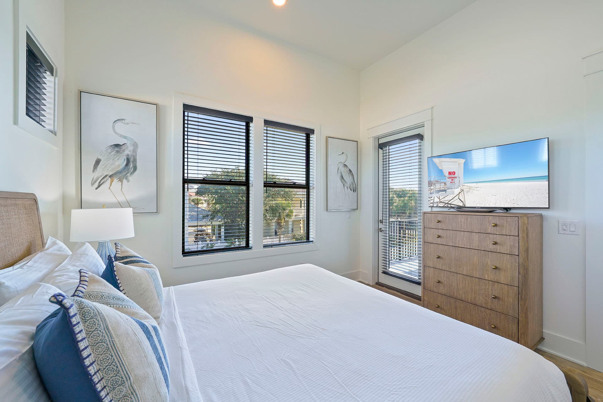 Scarlett's Beach Heaven - Image 17