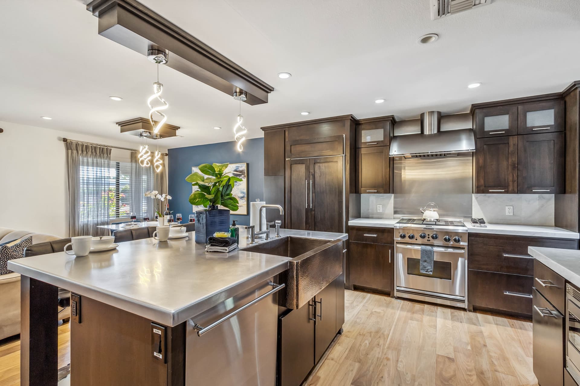 Blue Sapphire - Image 13