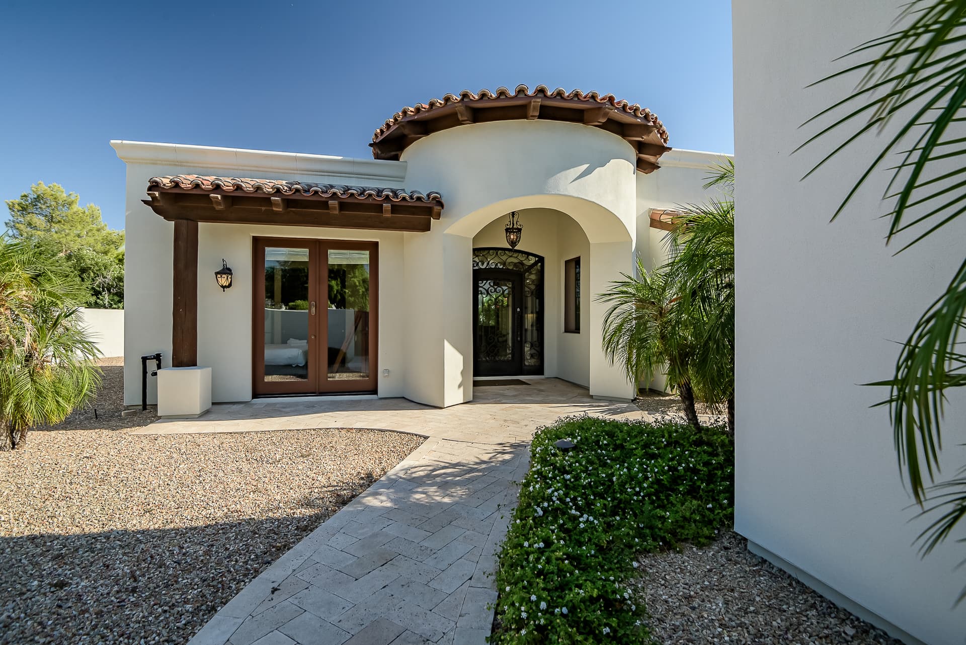 Scottsdale Cholla Mansion - Image 39