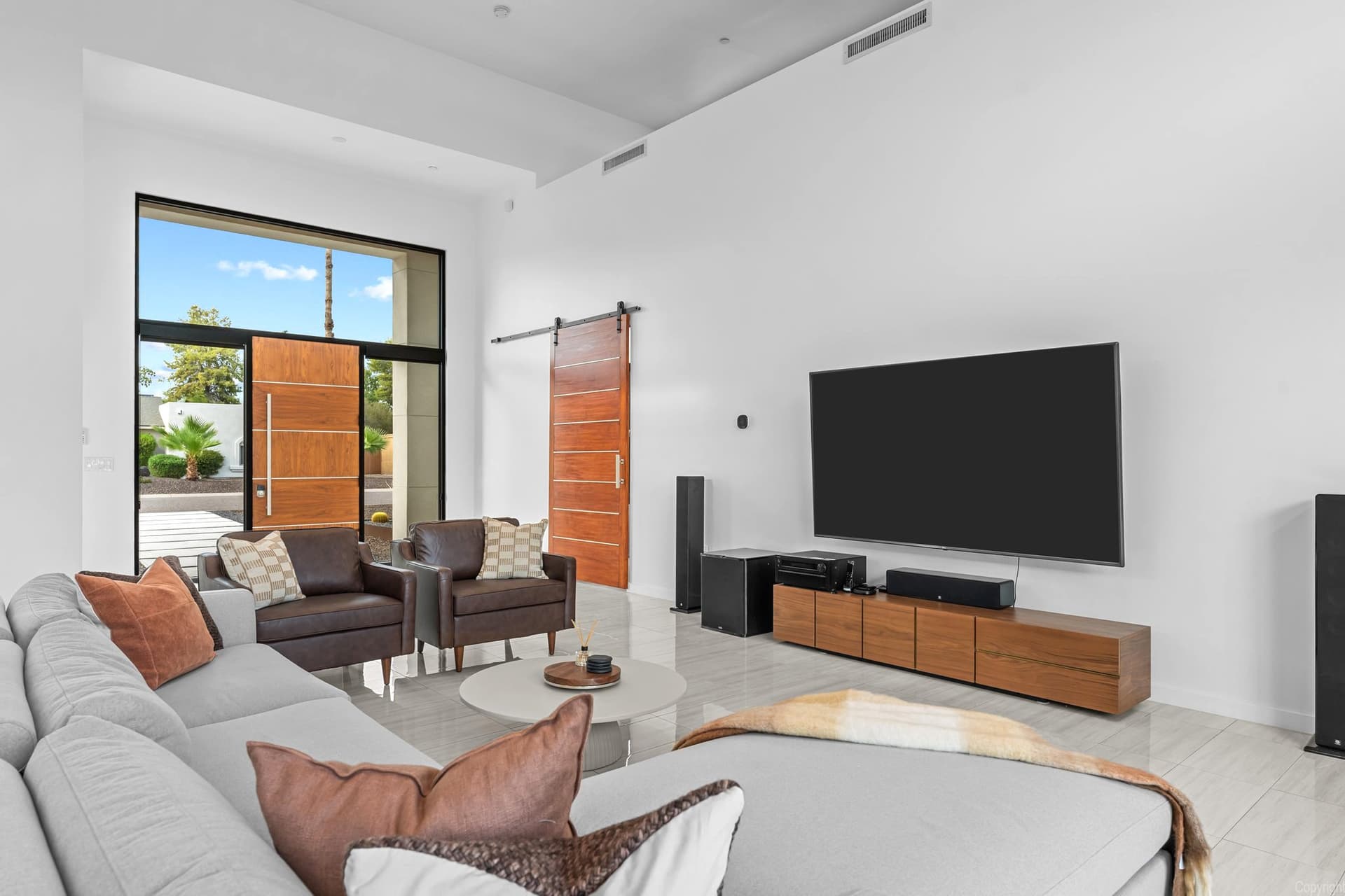 Scottsdale Modern Villa - Image 5