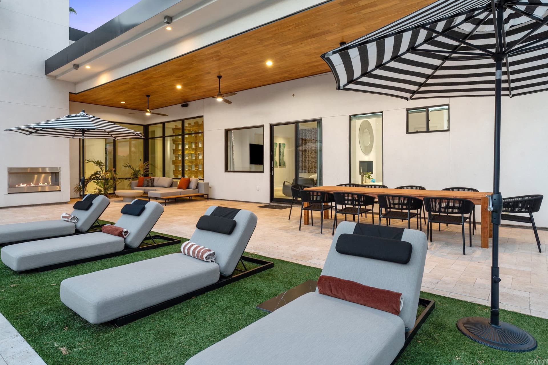 Scottsdale Modern Villa - Image 34