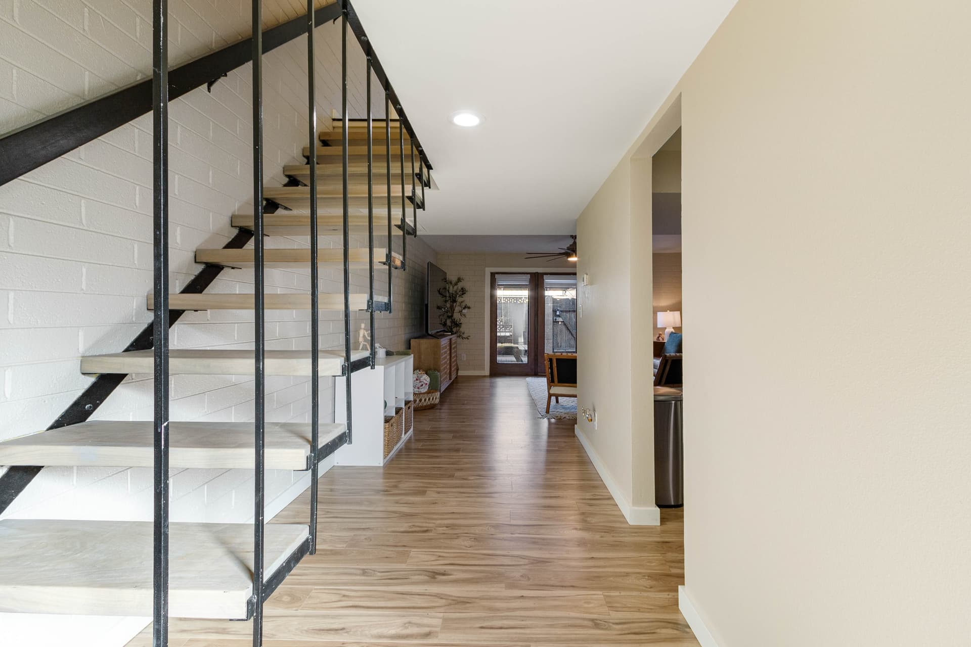 Old Town Charm - Image 10