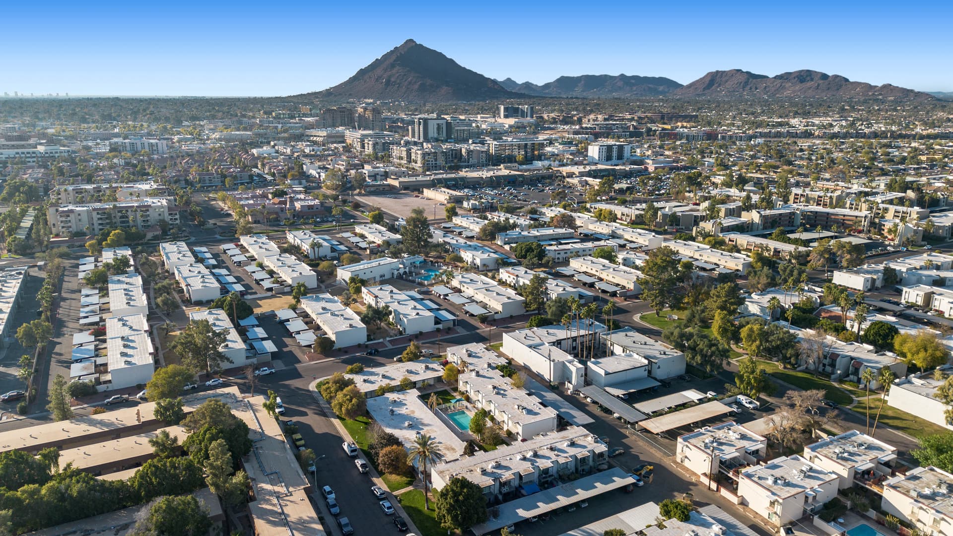 Old Town Charm - Image 2