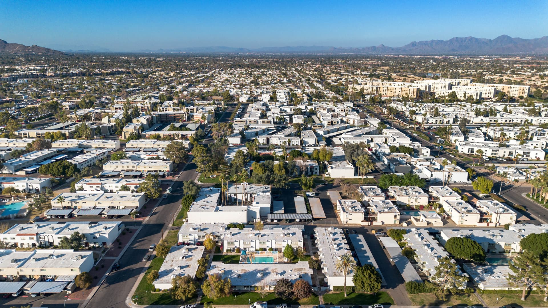 Old Town Charm - Image 30