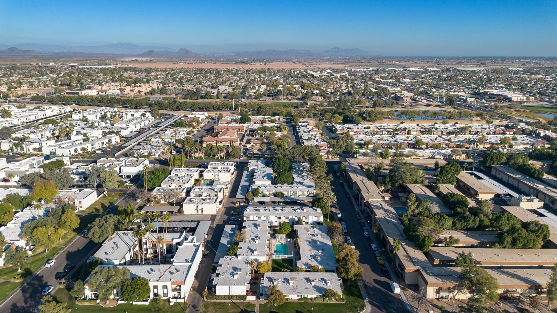 Old Town Charm - Image 32