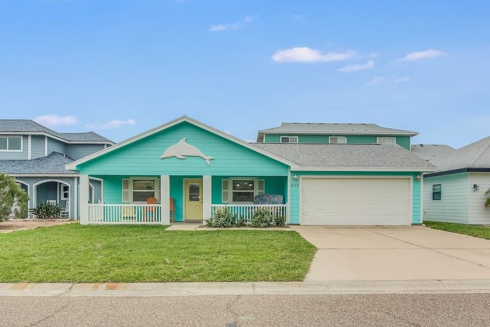 Diving Dolphin - Image 3