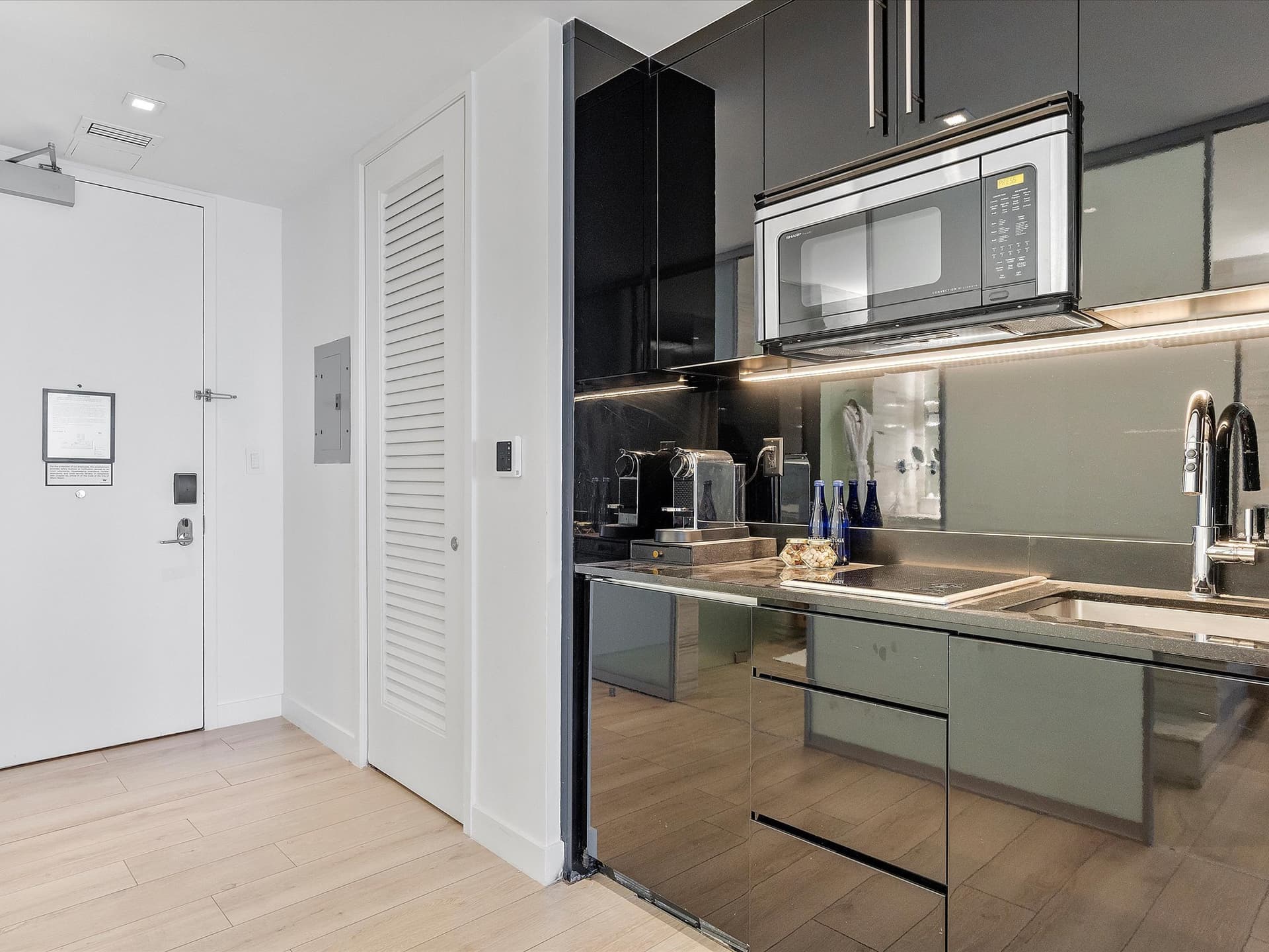 Seabreeze Retreat - Image 5