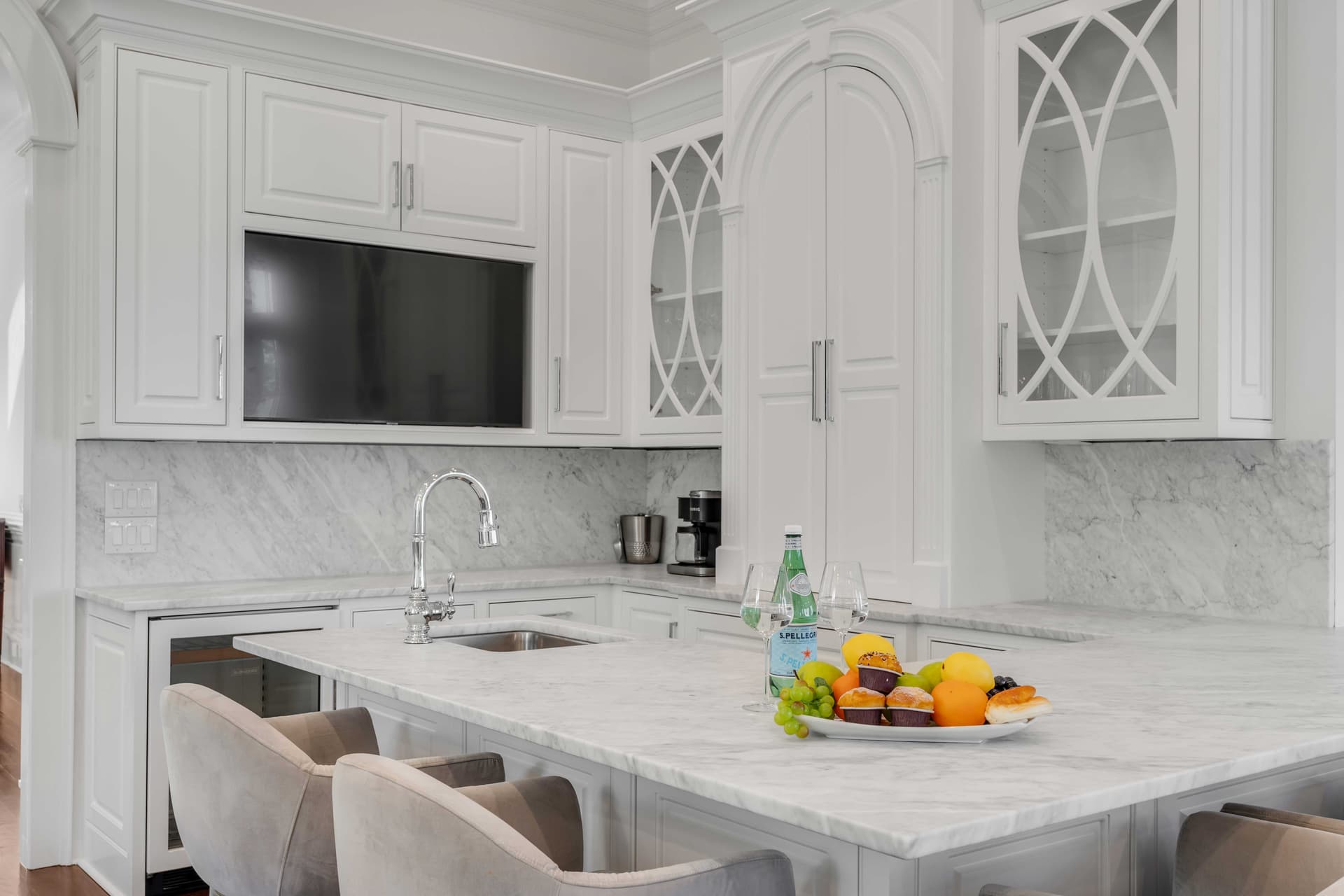 Lavish Coastal - Image 14