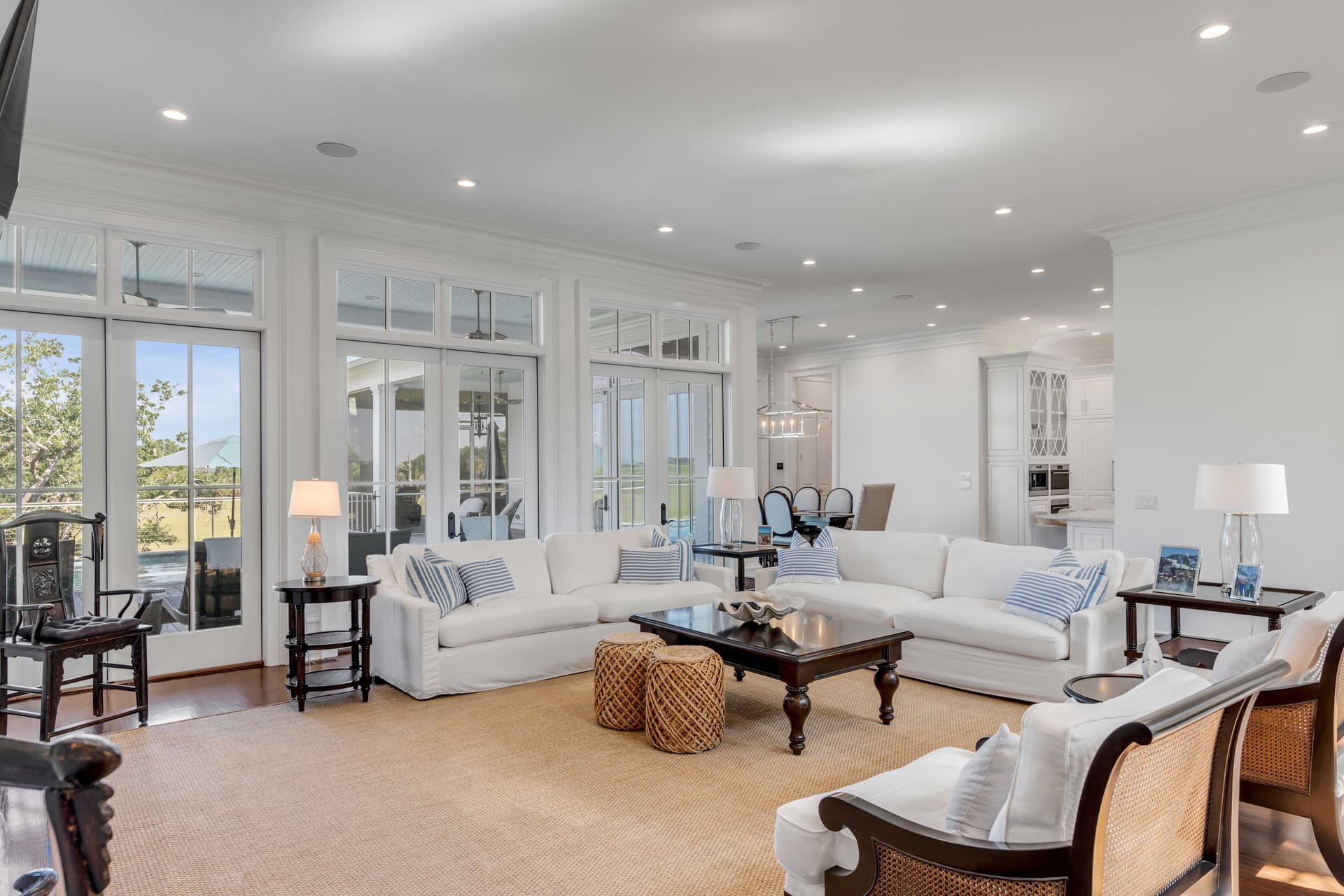 Lavish Coastal - Image 4