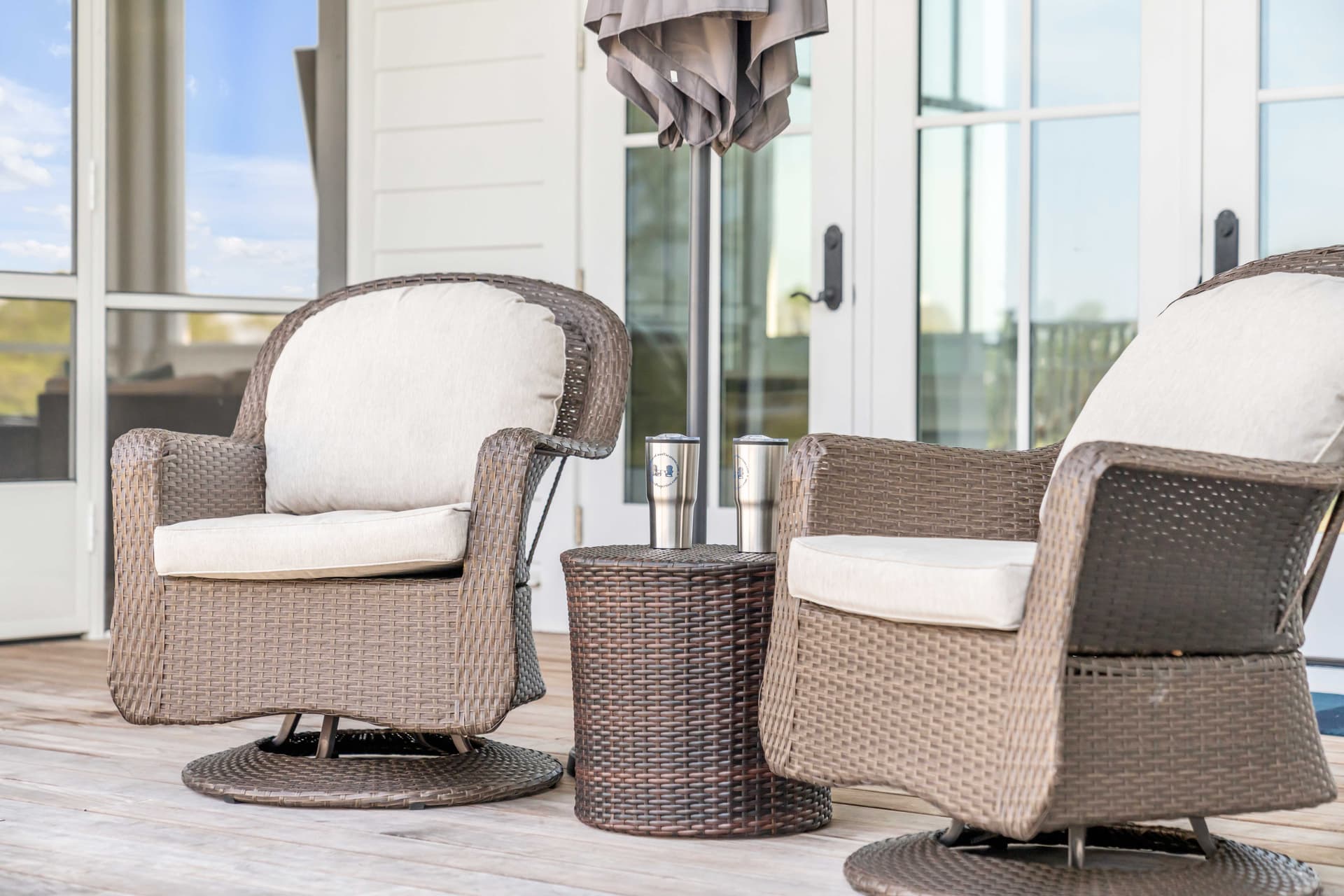 Lavish Coastal - Image 52