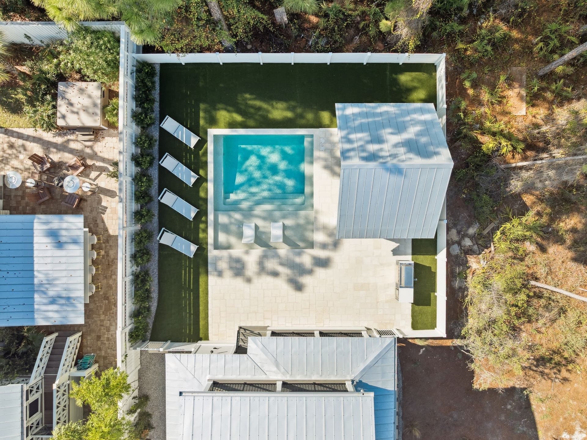 Chel-SEA Lane Hideaway - Image 49