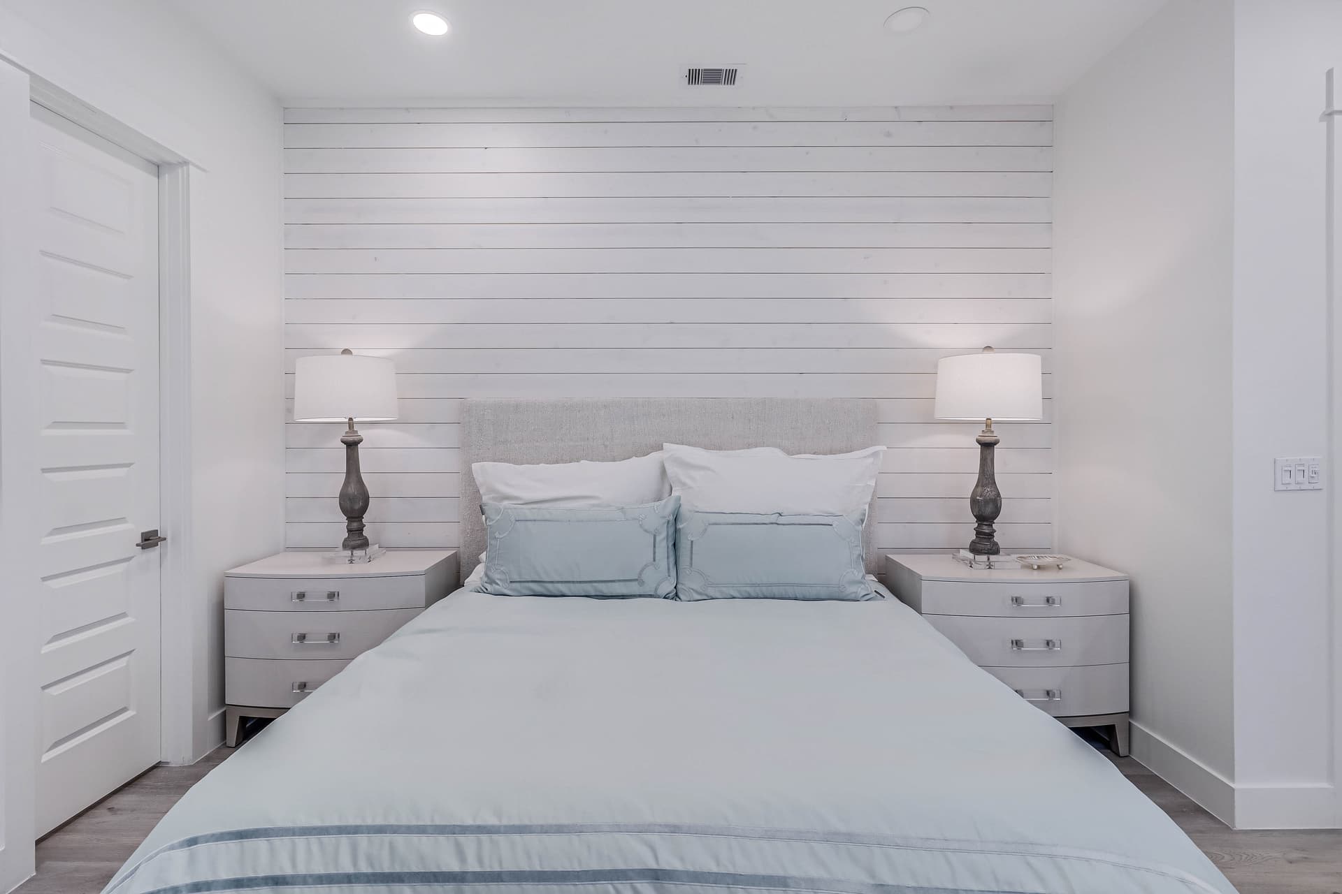 Seascape Escape - Image 17