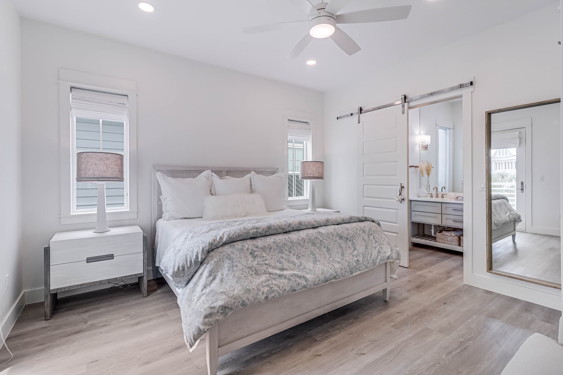 Seascape Escape - Image 23