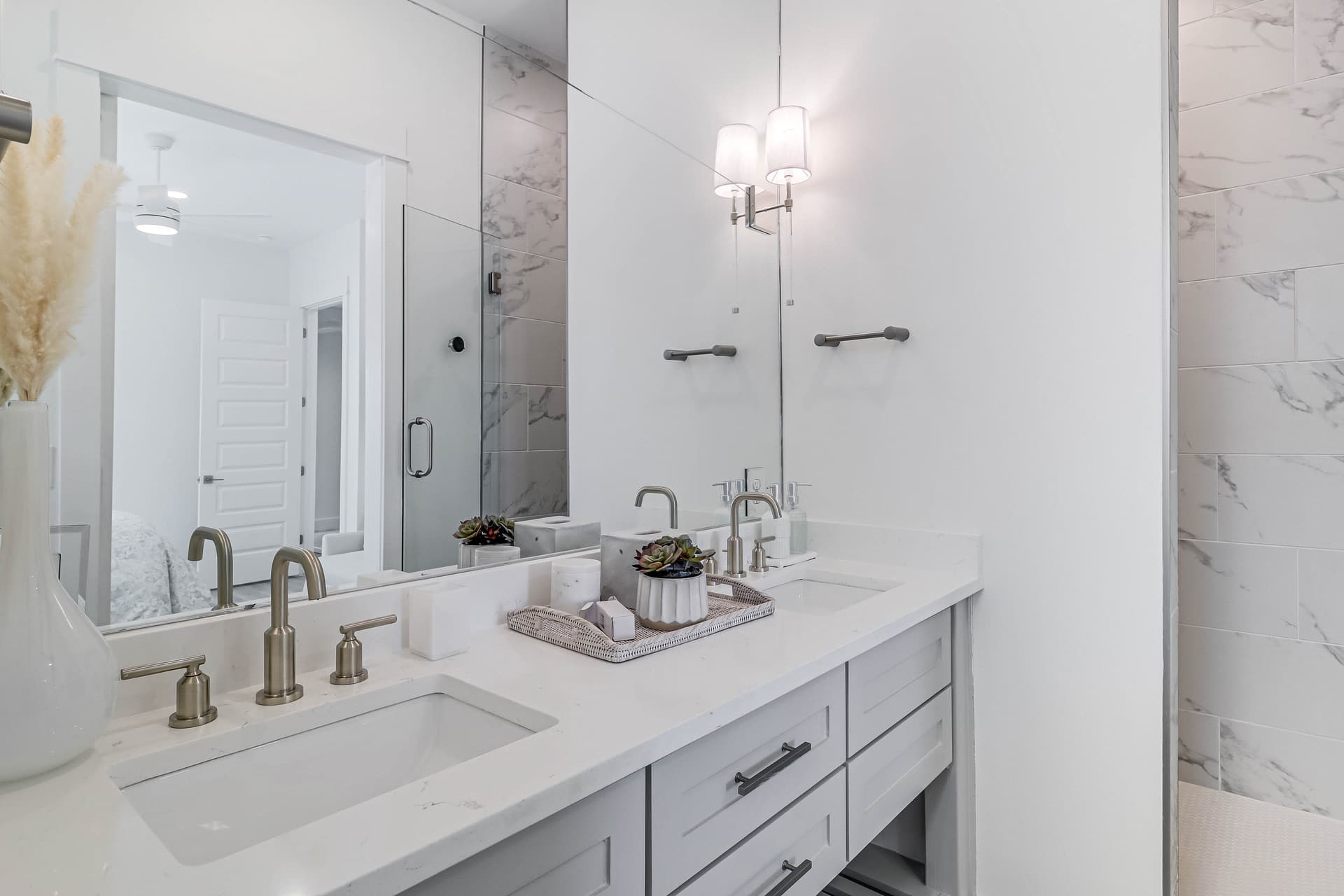 Seascape Escape - Image 39