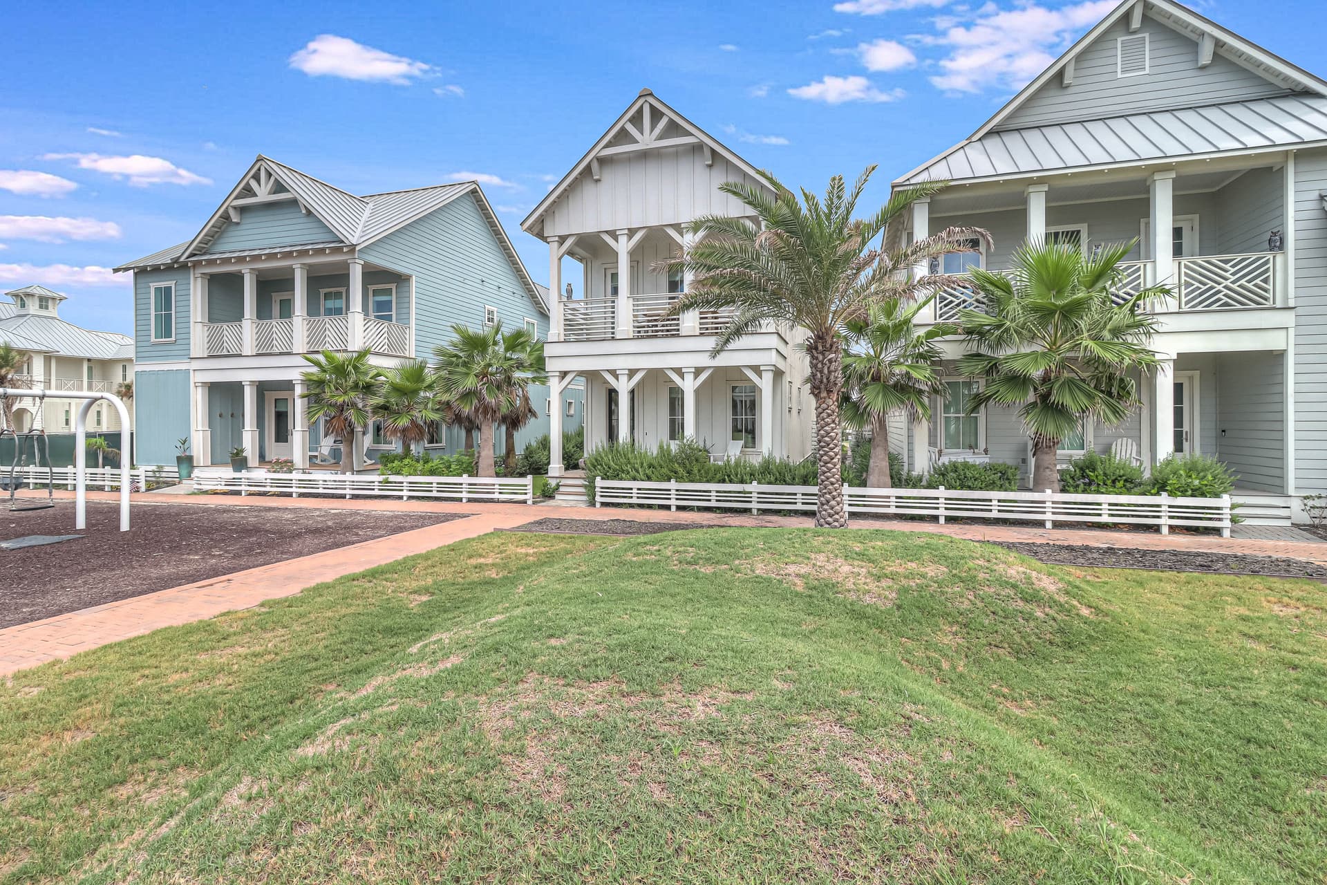 Seascape Escape - Image 59