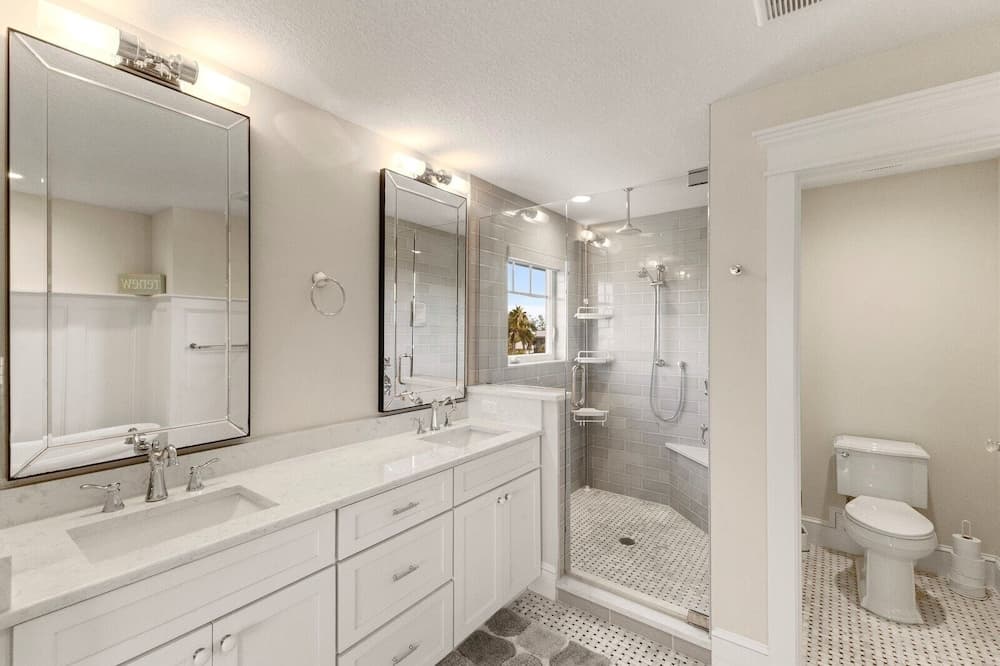 Seaside Haven - Image 27