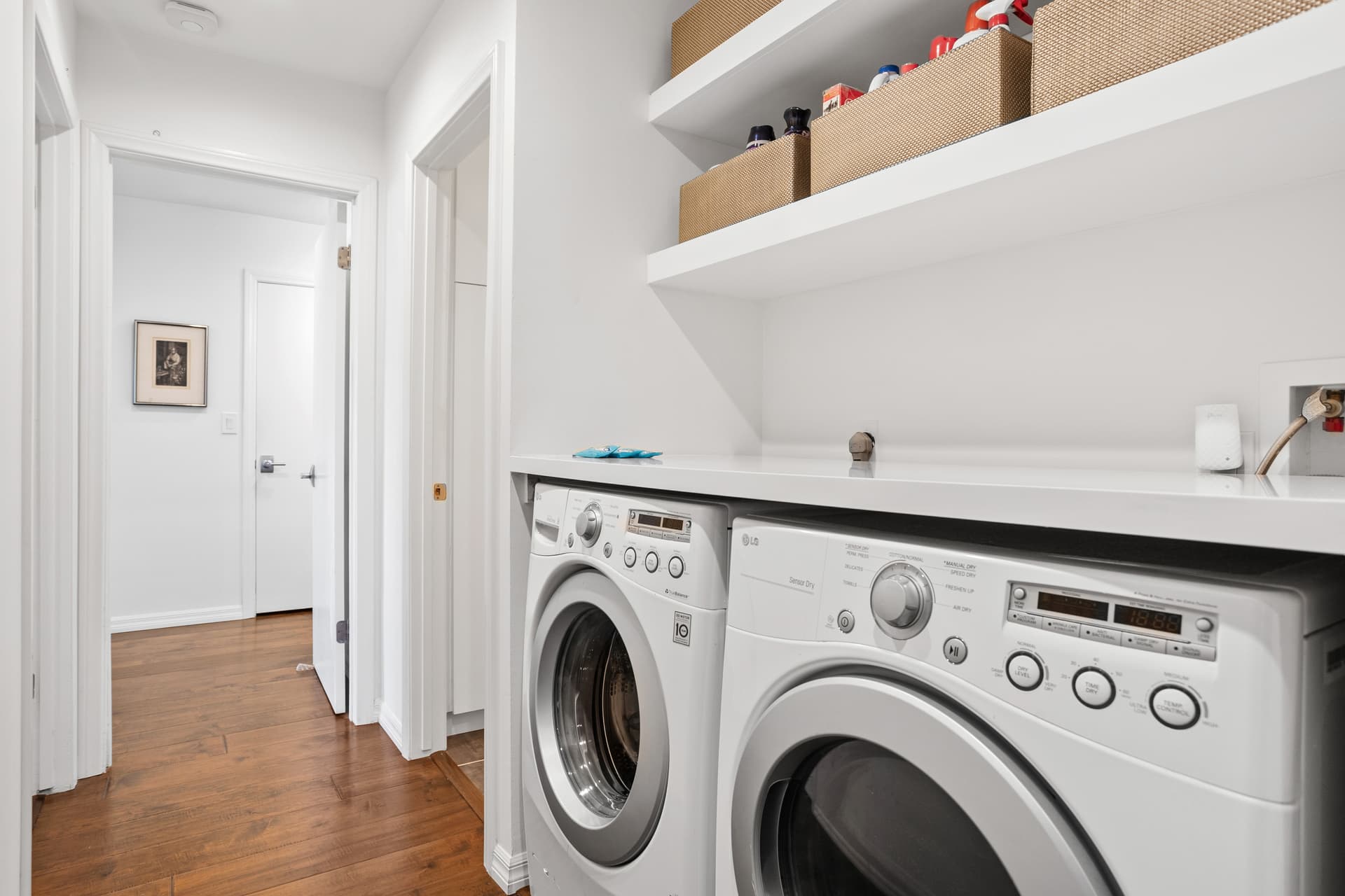 Seaside Oasis - Image 27