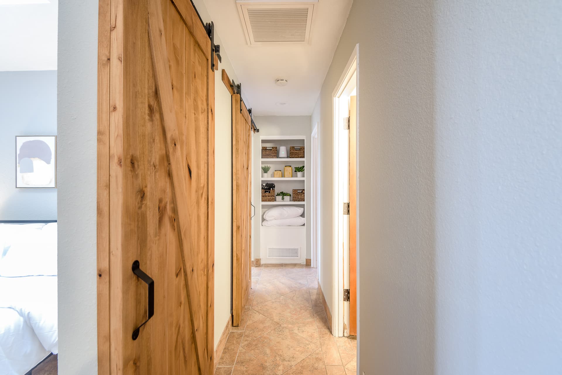 Casa Roja - Image 34