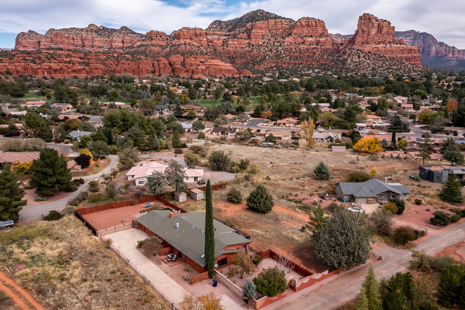 Casa Roja - Image 46