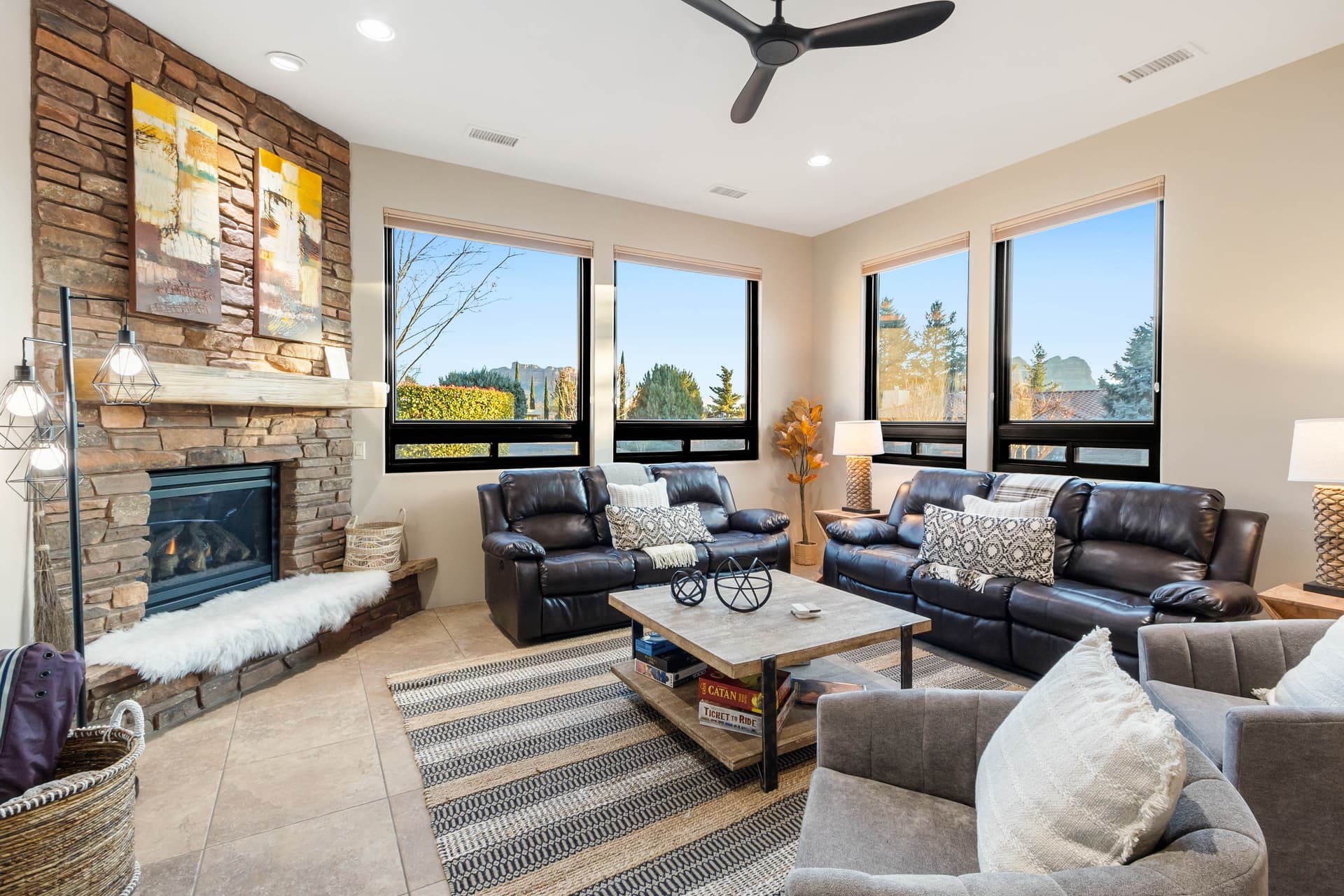 Chapel Hill Chalet - Image 4