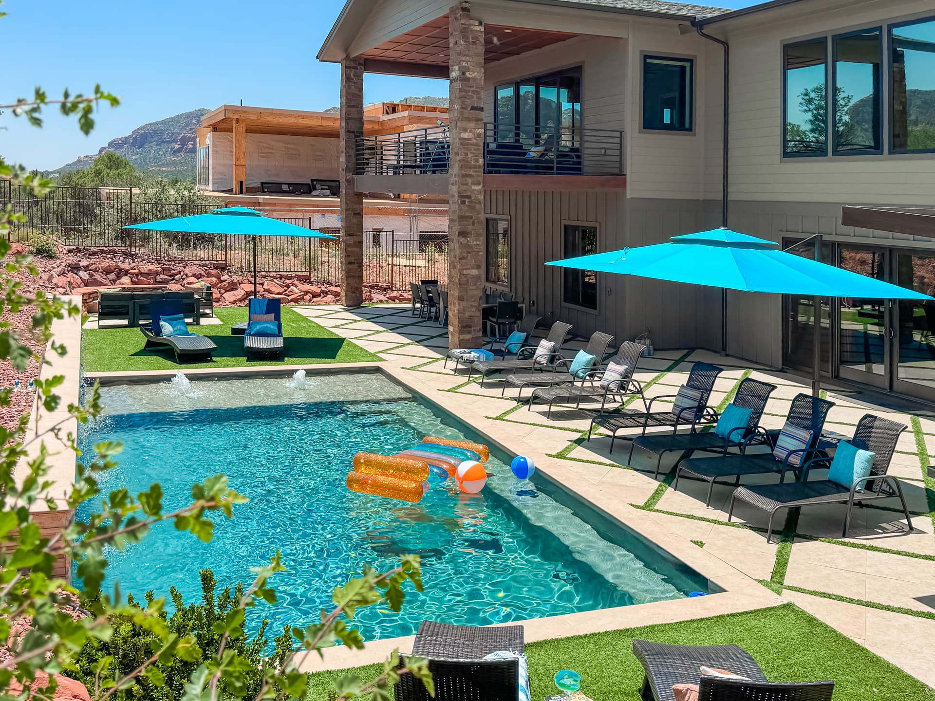 Chapel Palace - Image 2