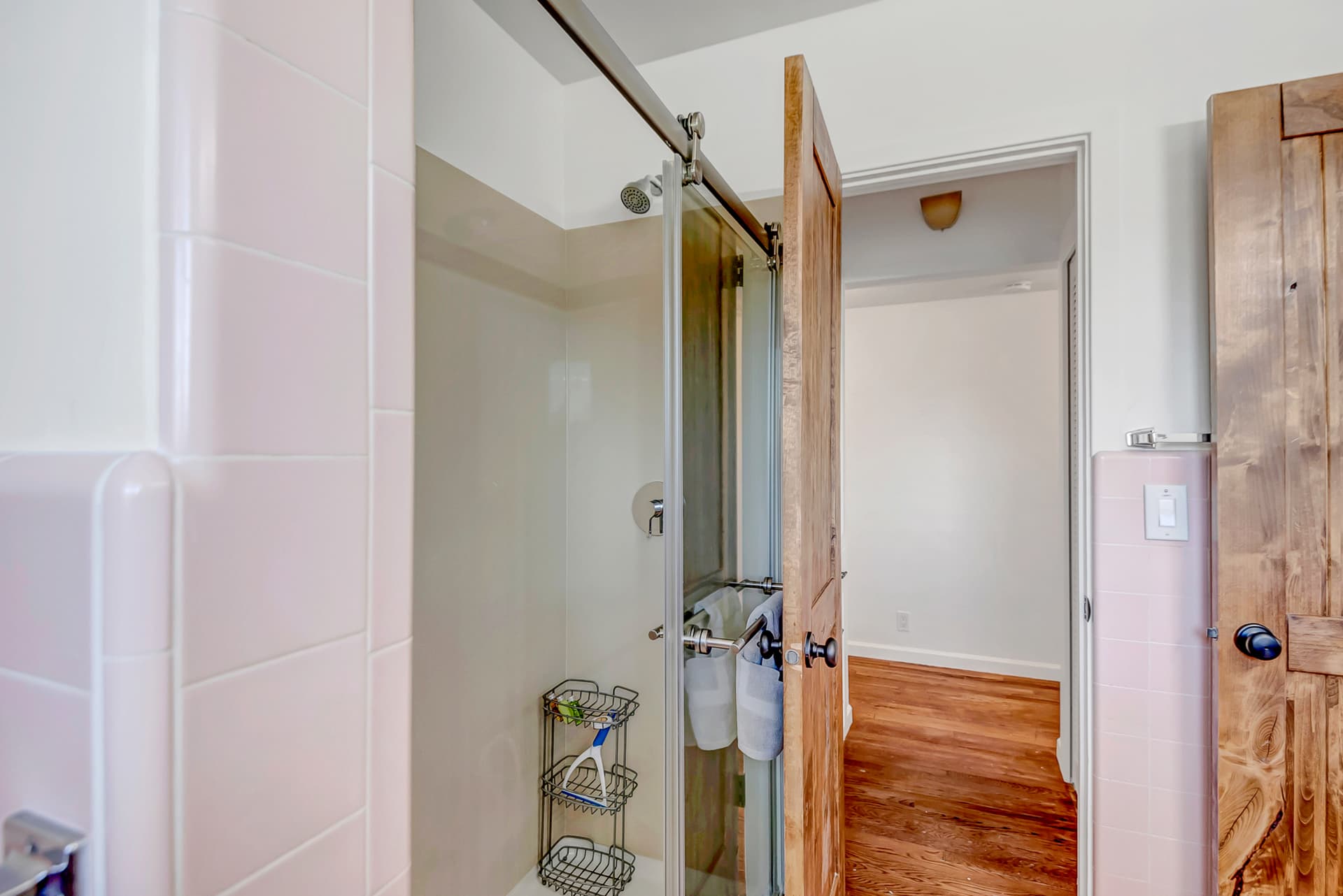 Chimney Rock Trail House - Image 20