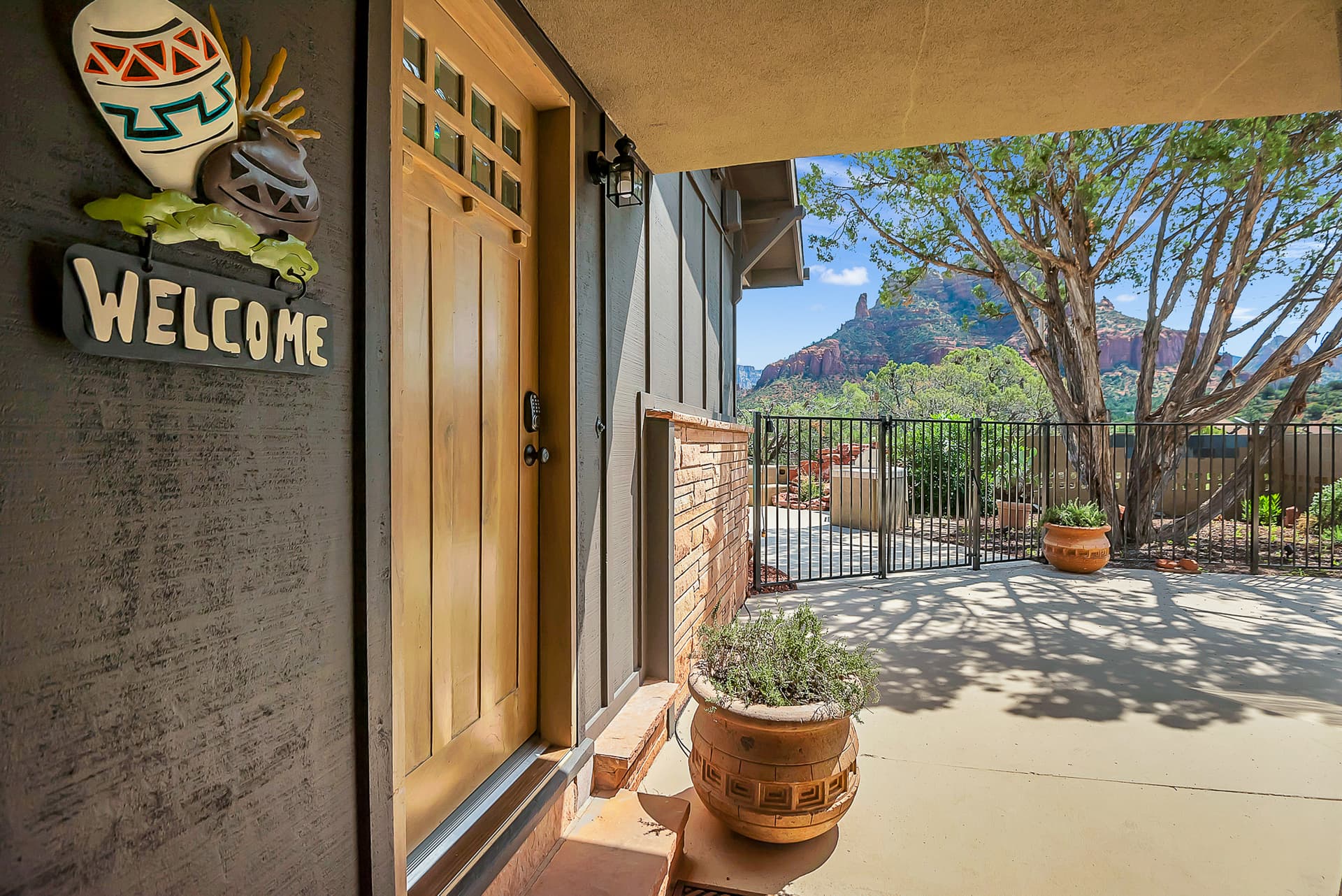 Chimney Rock Trail House - Image 39