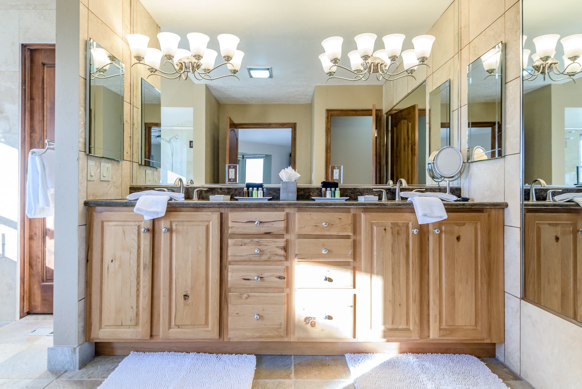 Sedona HyViews - Image 22