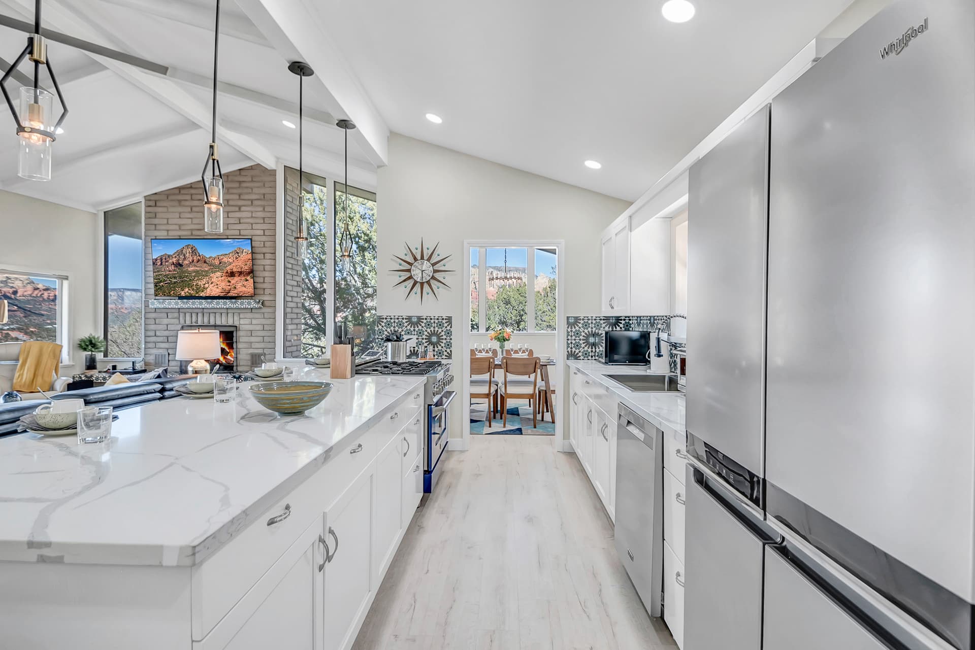 Sedona Mountain Sunset - Image 5