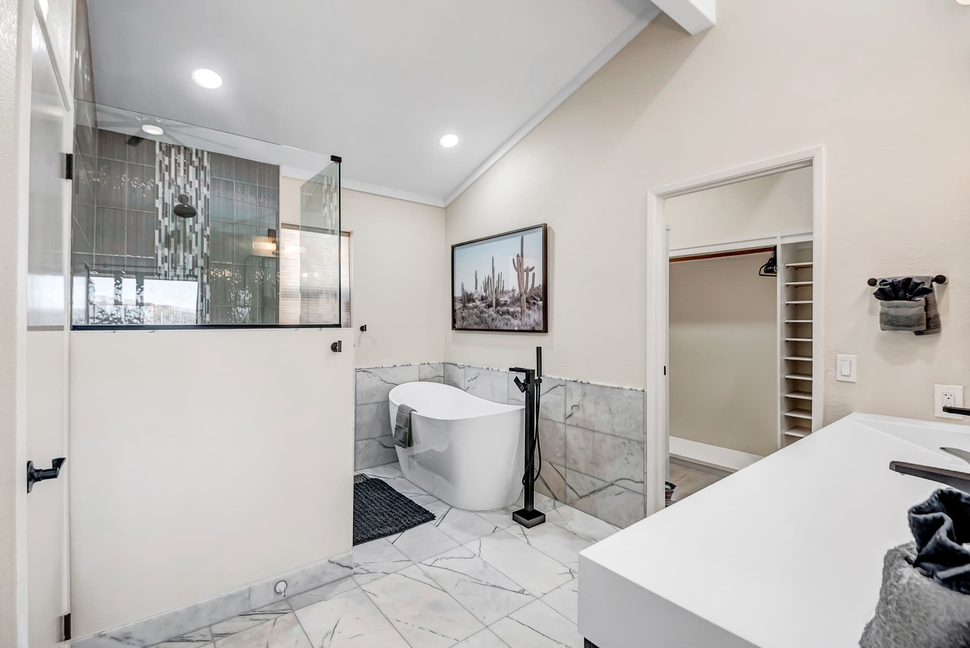 Sedona Mountain Sunset - Image 20