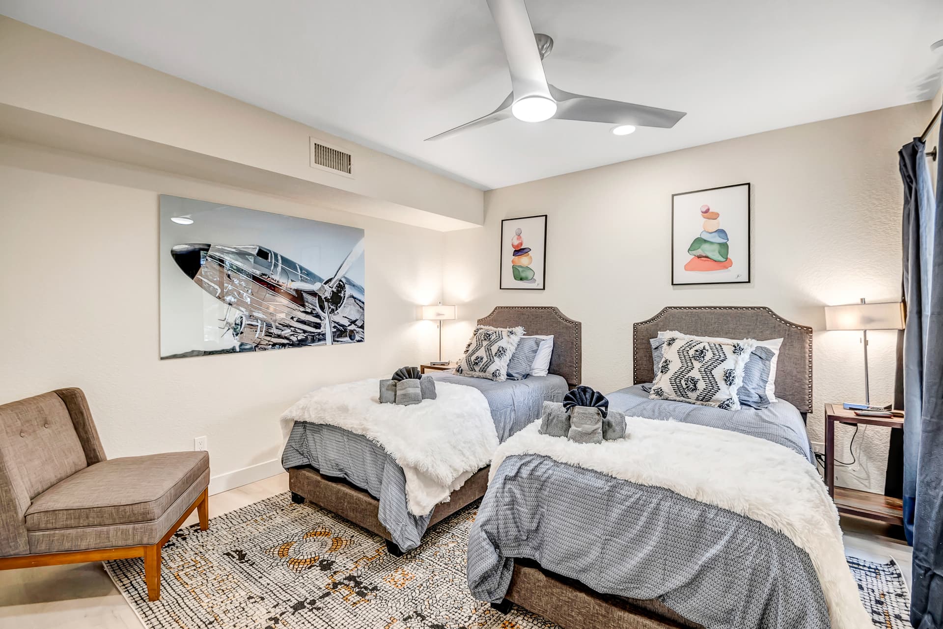 Sedona Mountain Sunset - Image 29