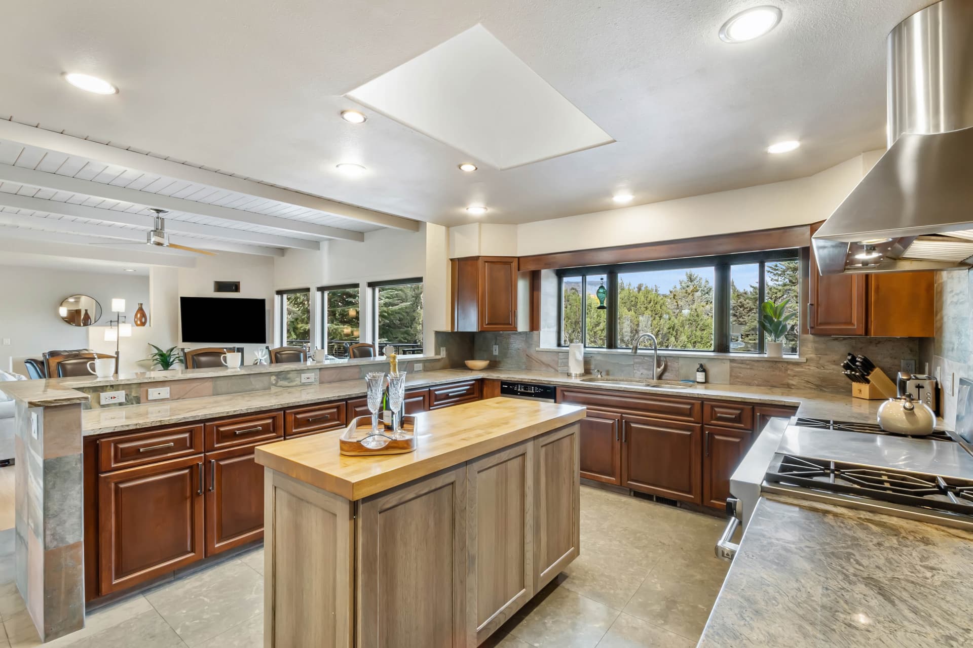 Perfect Peak - Image 14