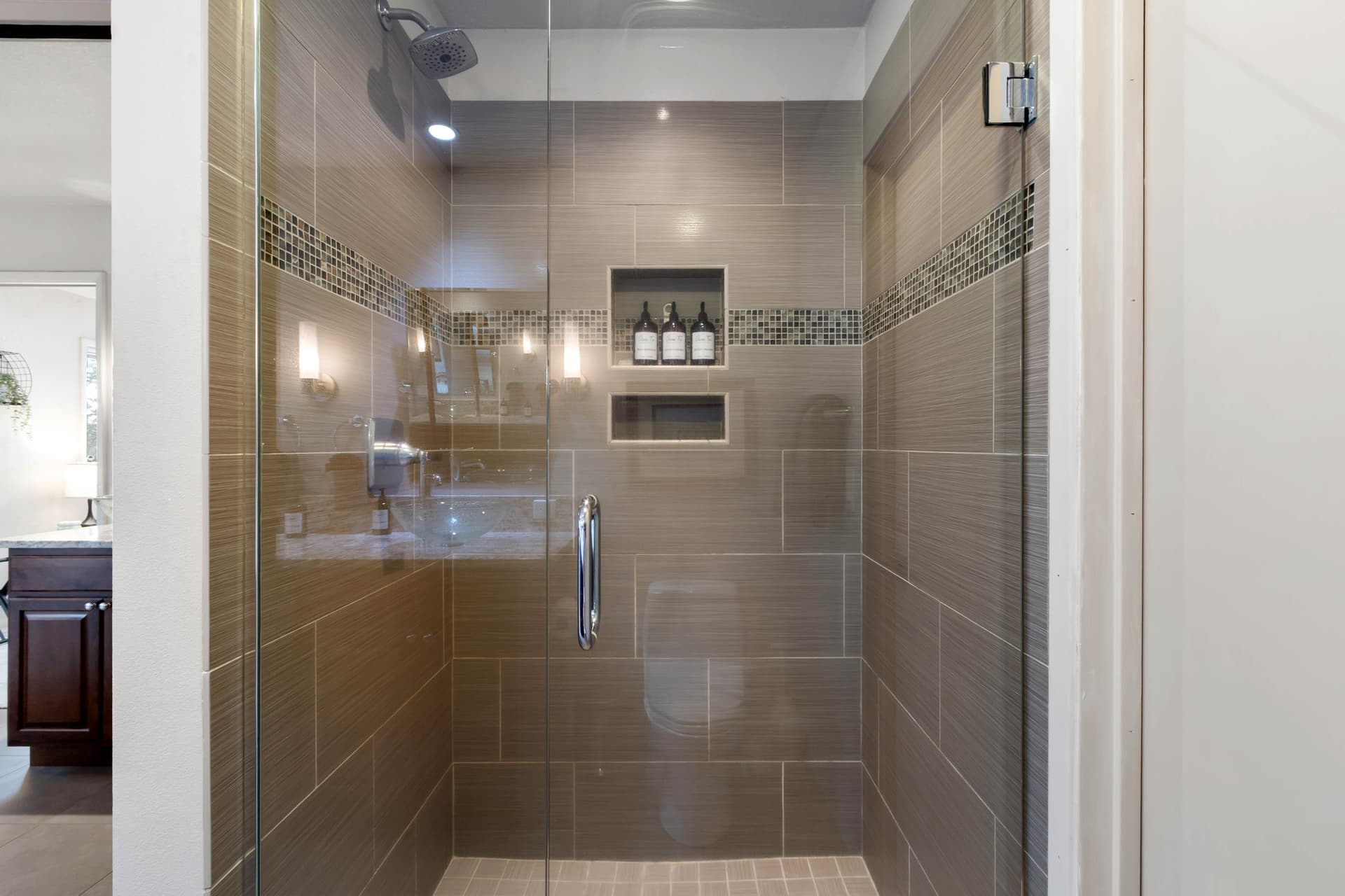 Perfect Peak - Image 41