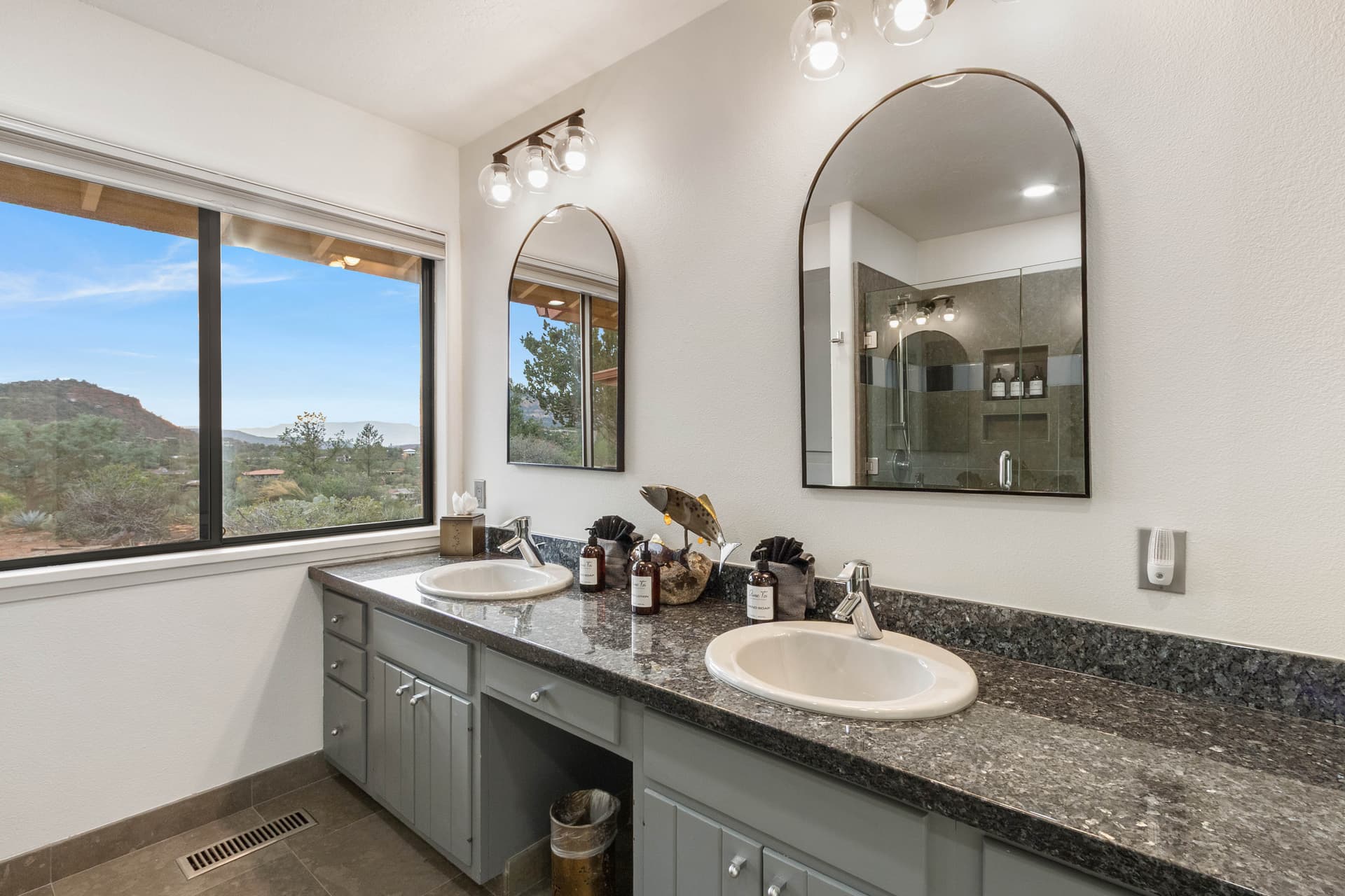 Perfect Peak - Image 45