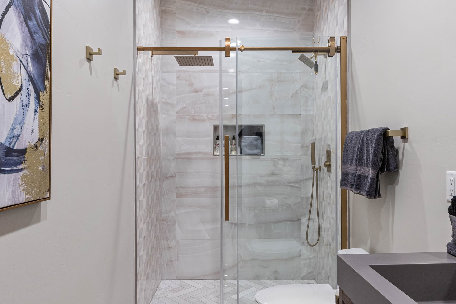 Sky Vista - Image 31